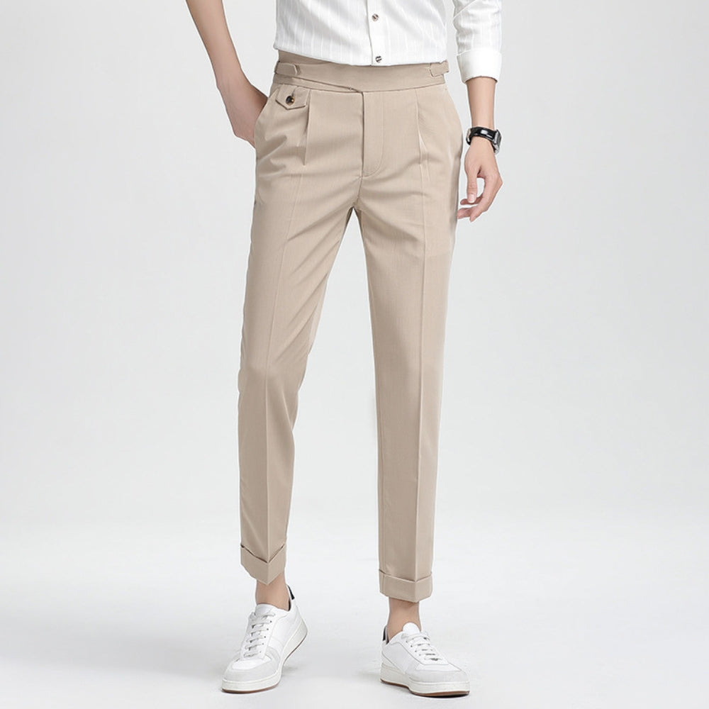 Old Money Neun-Punkt-Hose mit hoher Taille