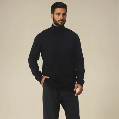 Rollkragenpullover aus Wolle