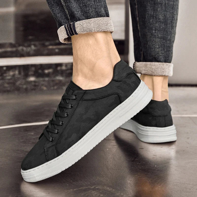 Old Money Sneaker aus echtem Leder