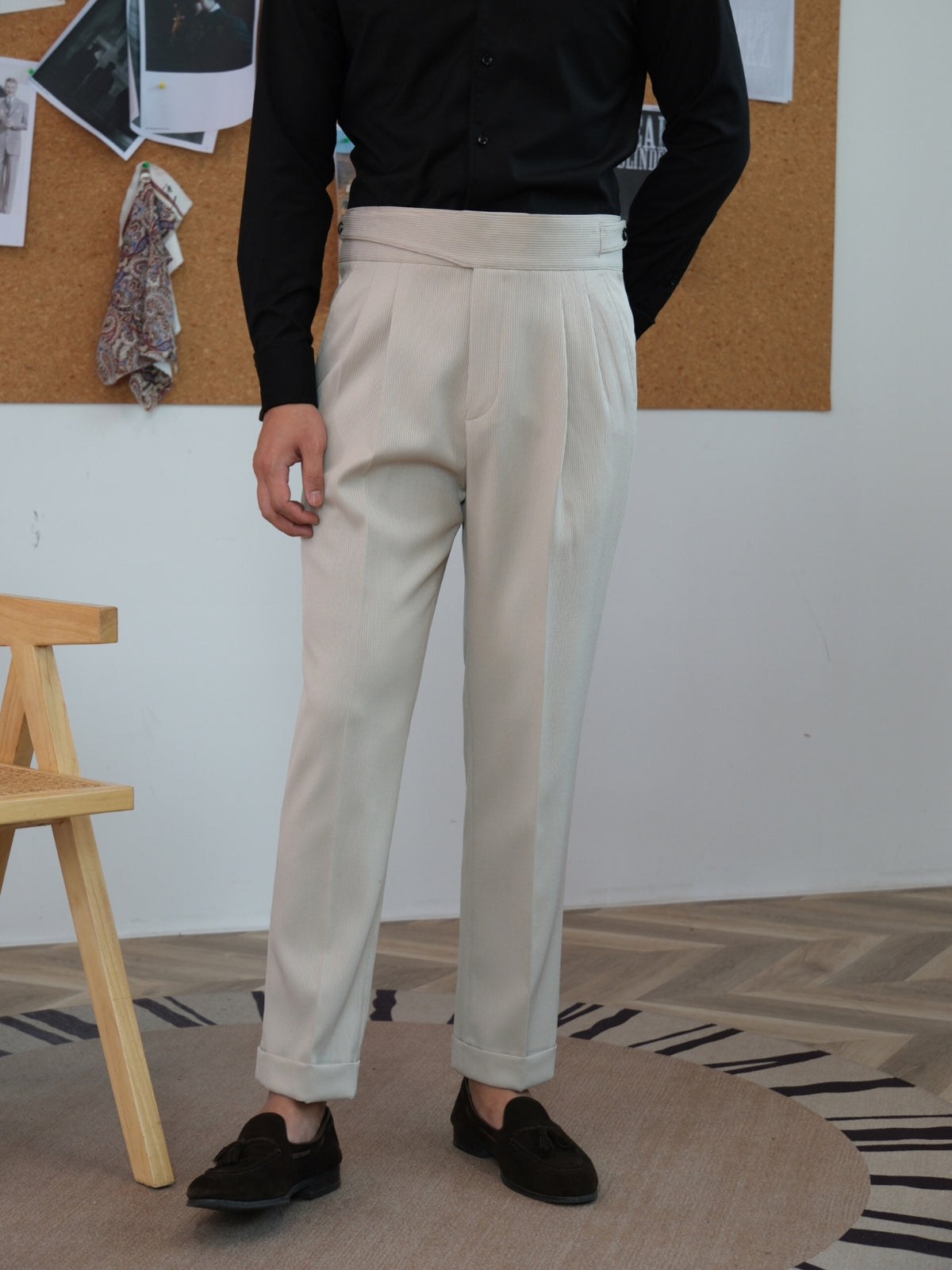 Old Money Old Money Gurkha-Hose mit hoher Taille