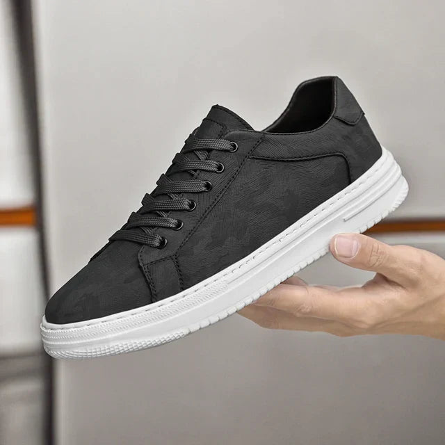 Old Money Sneaker aus echtem Leder