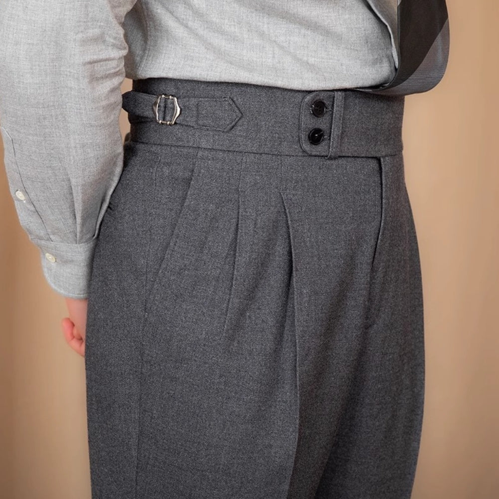 Old Money – Gerade Anzughose mit hoher Taille und verstellbarer Schnalle