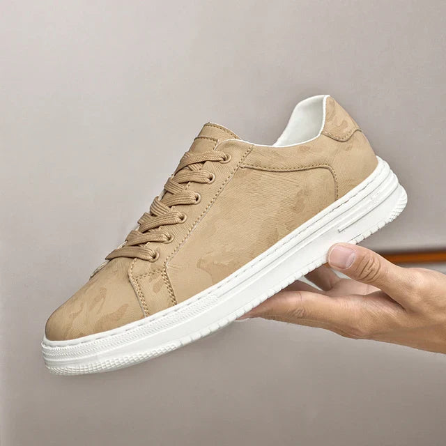 Old Money Sneaker aus echtem Leder