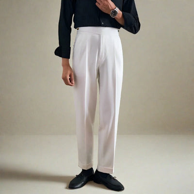 Couture - Bundfaltenhose mit Doppelknopf